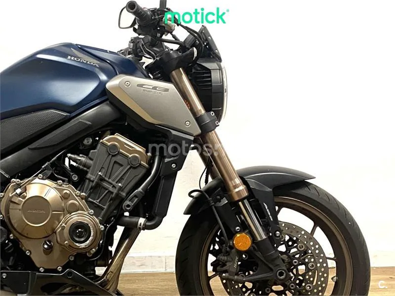 Honda CB650R - Vista 3