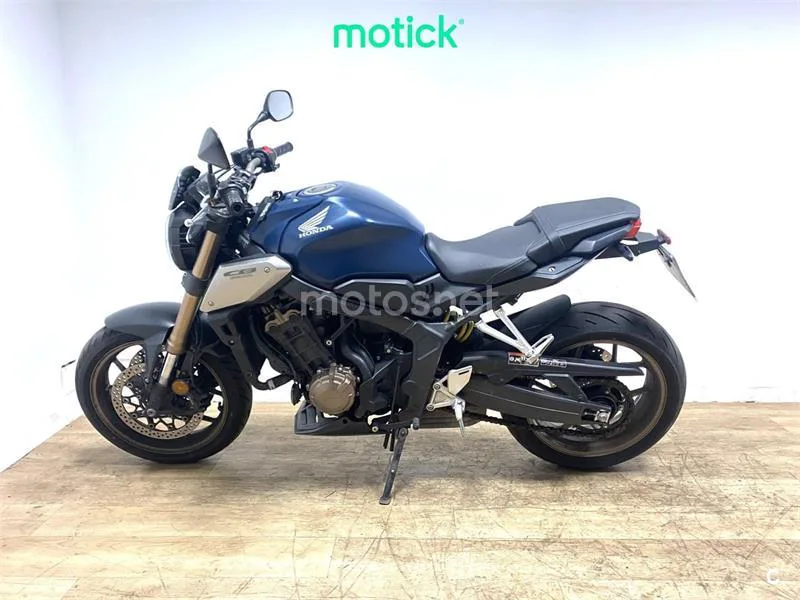 Honda CB650R - Vista 6