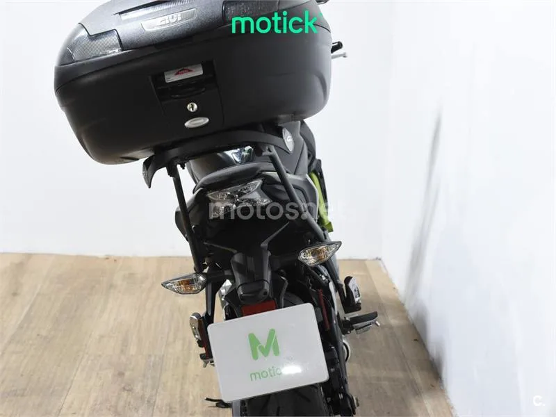 Kawasaki Z650 - Vista 6