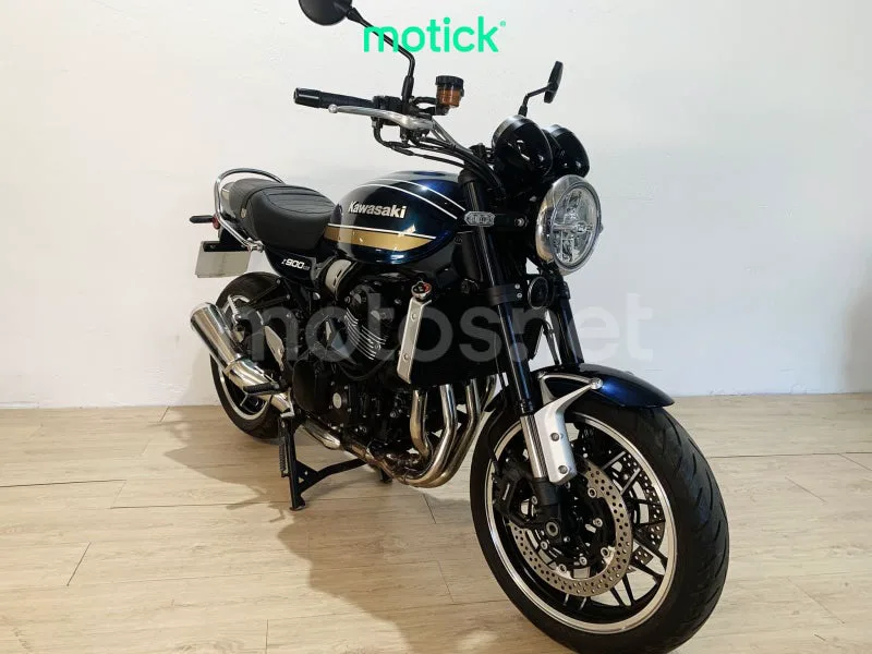 Kawasaki Z900RS - Vista 8