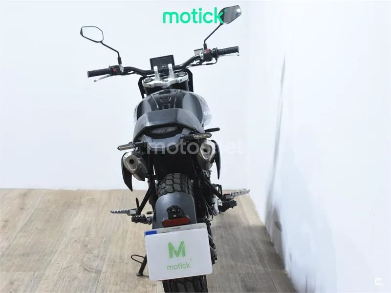 FB Mondial Flat Track 125 - Vista 6