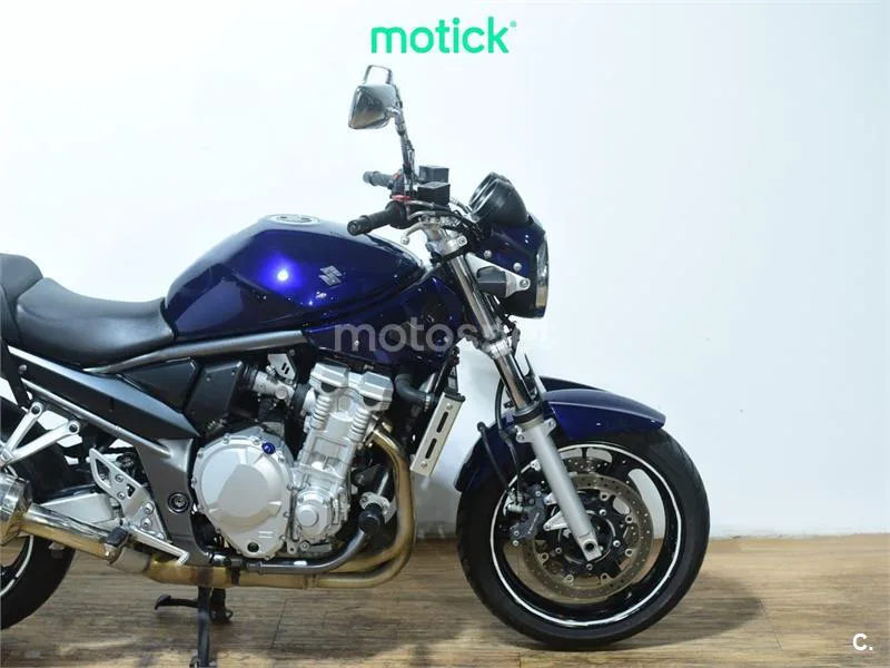 Suzuki Bandit 650 - Vista 4