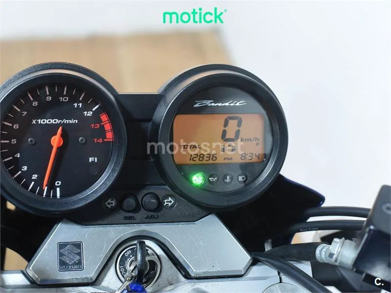 Suzuki Bandit 650 - Vista 5