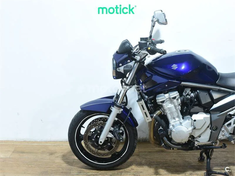 Suzuki Bandit 650 - Vista 8