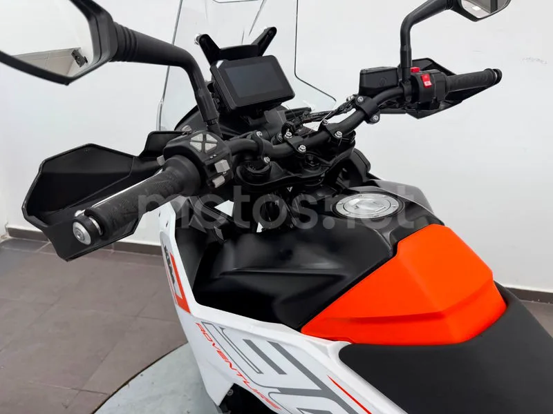 KTM 790 Adventure - Vista 11