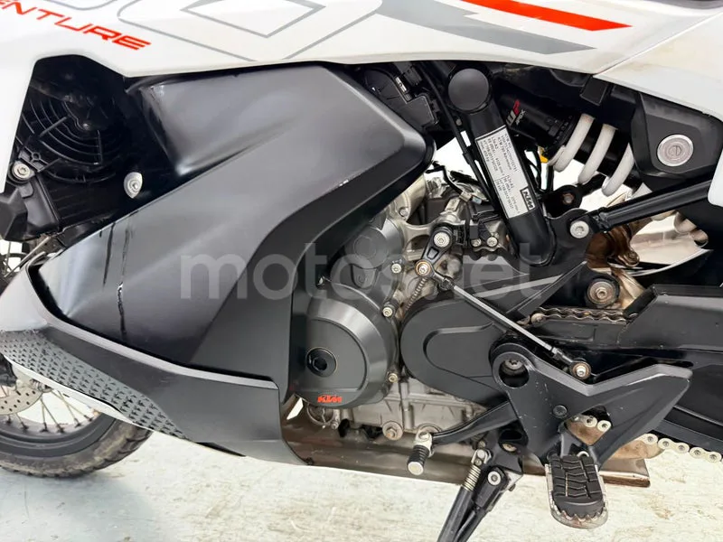 KTM 790 Adventure - Vista 12