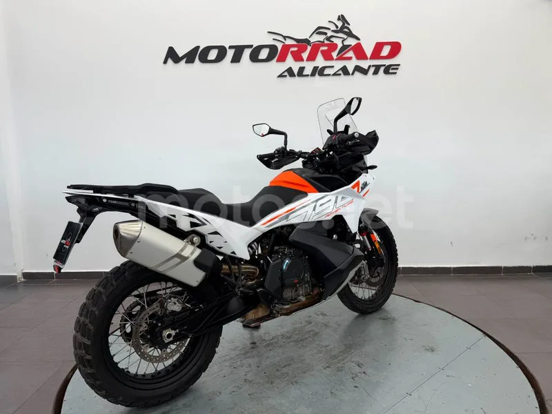 KTM 790 Adventure - Vista 3