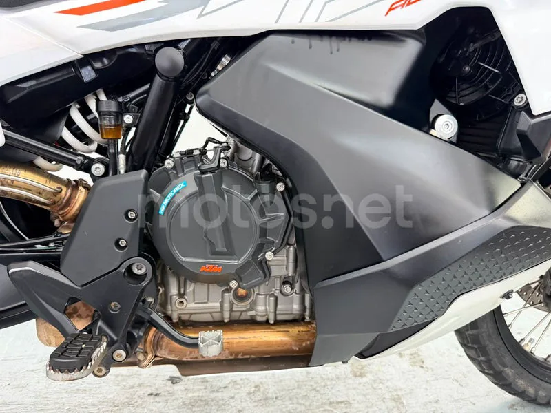 KTM 790 Adventure - Vista 7