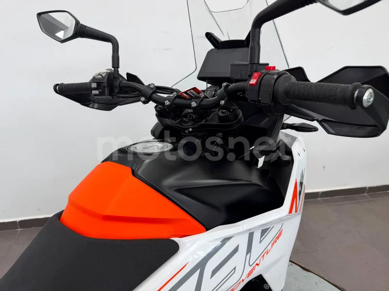 KTM 790 Adventure - Vista 9