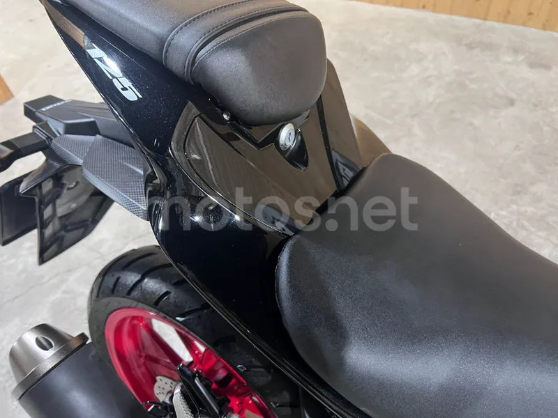 Suzuki GSX-R125 - Vista 32