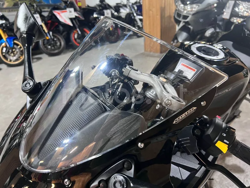 Suzuki GSX-R125 - Vista 36