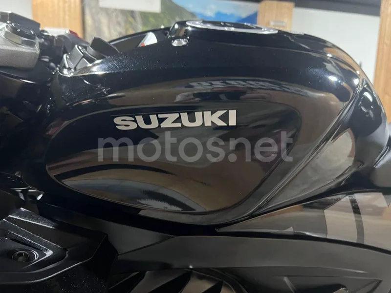 Suzuki GSX-R125 - Vista 47
