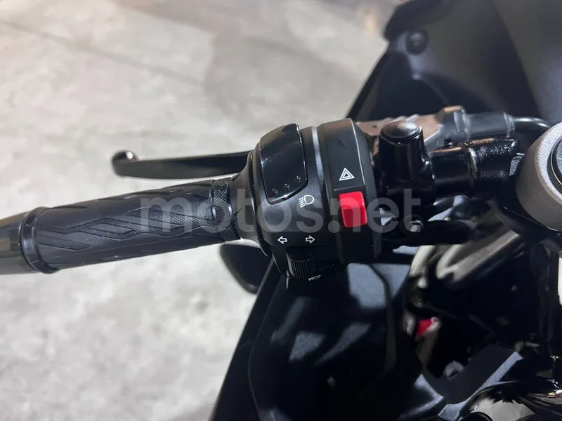 Suzuki GSX-R125 - Vista 60