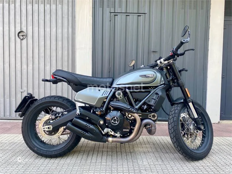 Ducati Scrambler - Vista 4