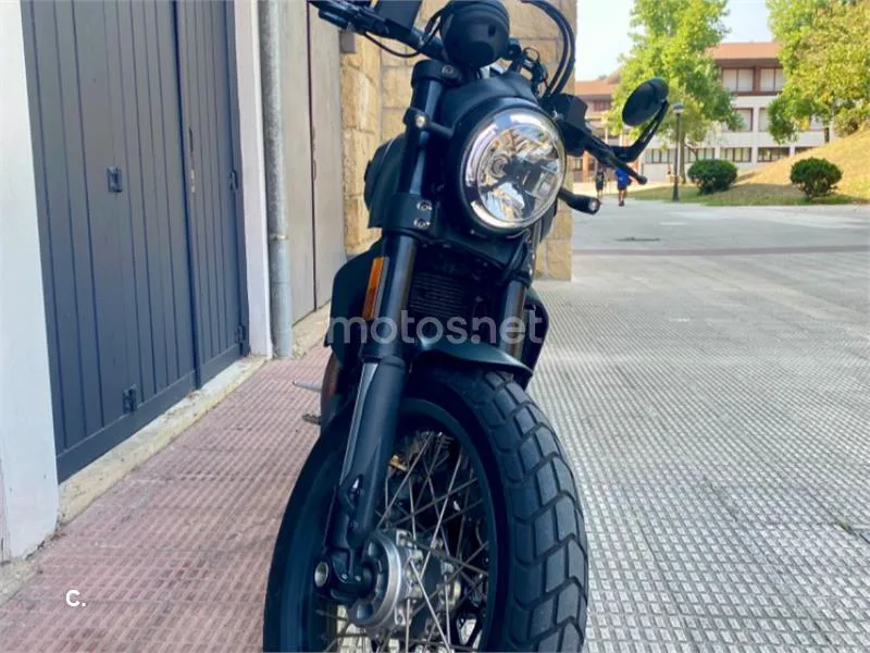 Ducati Scrambler - Vista 6