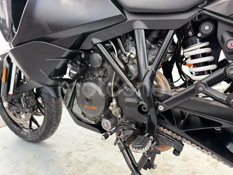 KTM 1290 Super Adventure - Vista 11