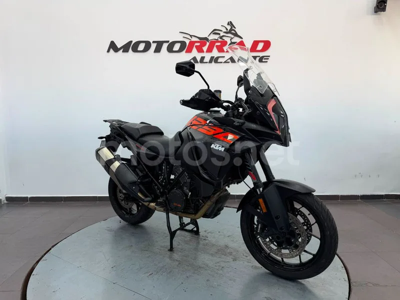 KTM 1290 Super Adventure - Vista 17