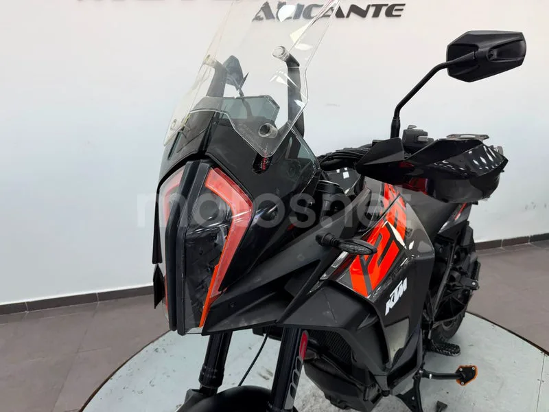 KTM 1290 Super Adventure - Vista 18
