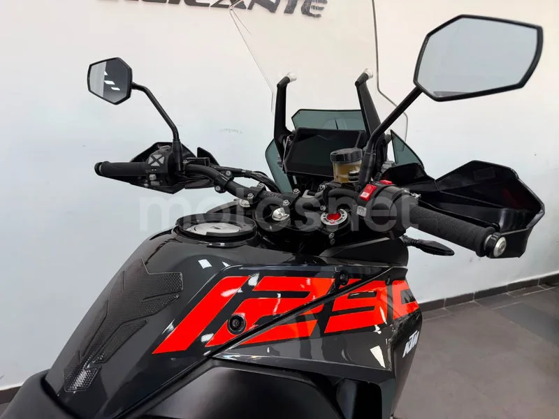 KTM 1290 Super Adventure - Vista 7
