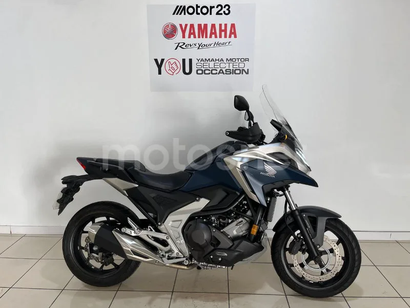Honda NC750X - Vista 4