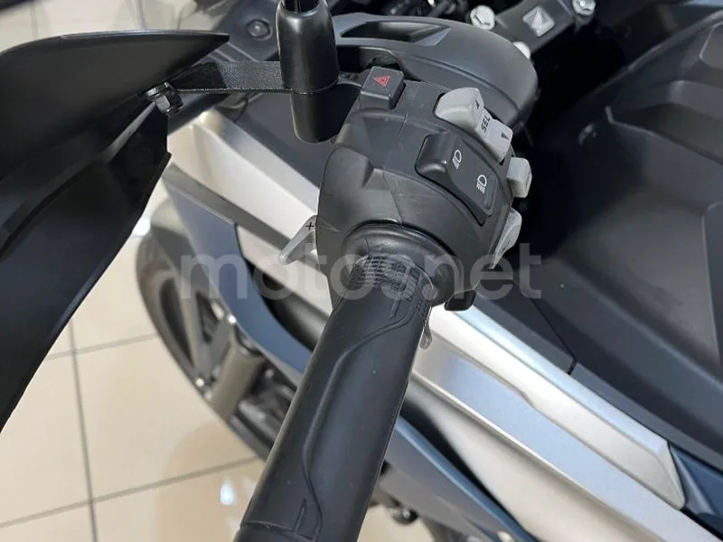 Honda NC750X - Vista 6