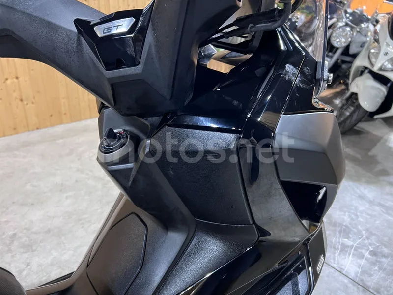 Kymco Super Dink 125 - Vista 23