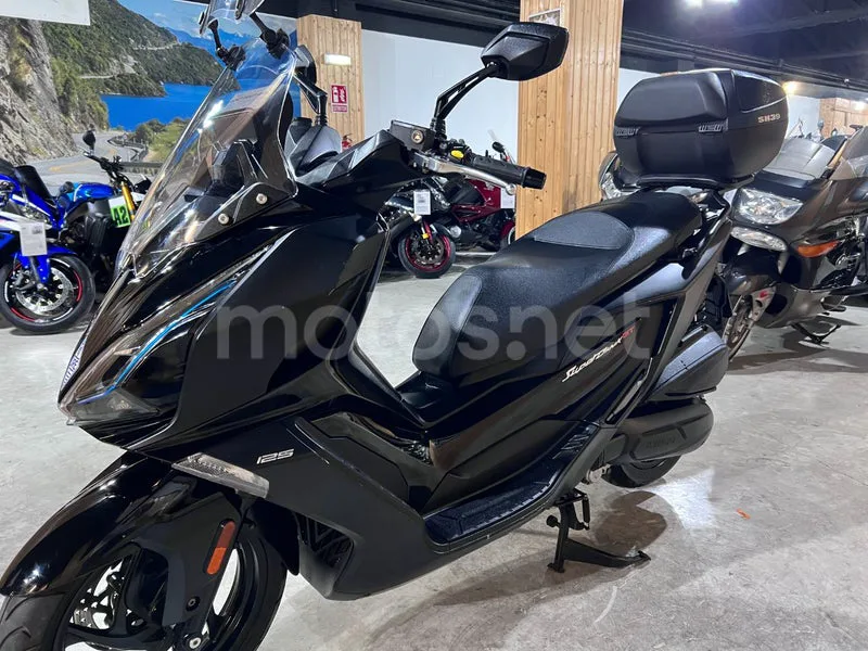 Kymco Super Dink 125 - Vista 5