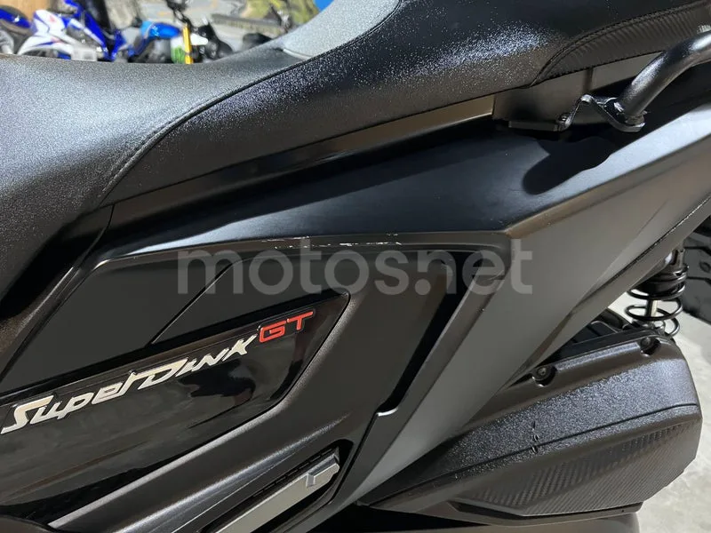 Kymco Super Dink 125 - Vista 56
