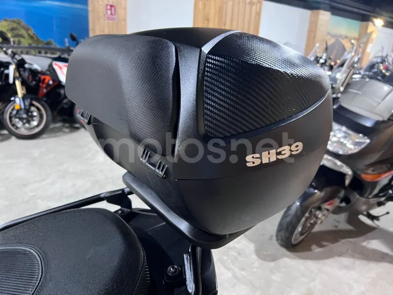 Kymco Super Dink 125 - Vista 60
