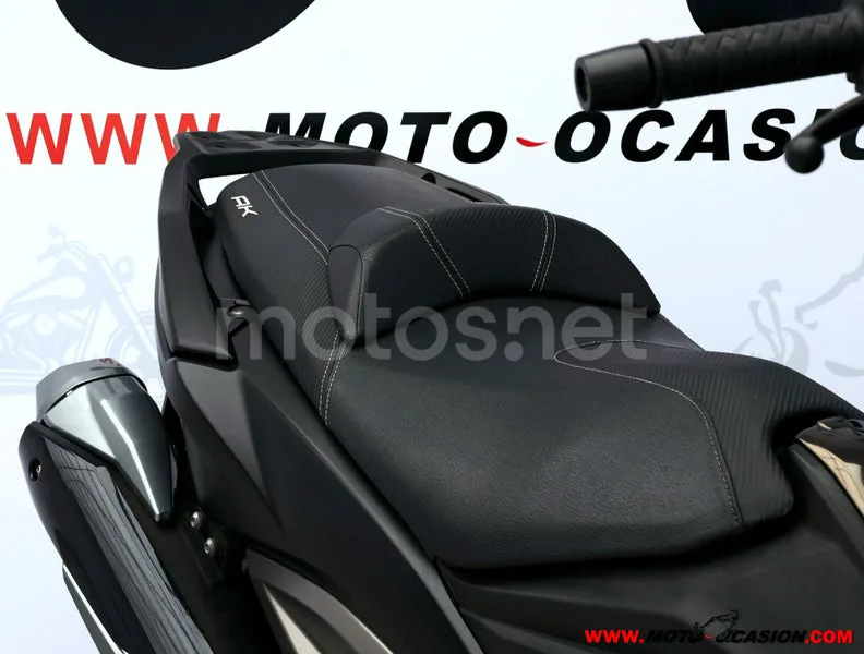 Kymco AK 550 - Vista 11