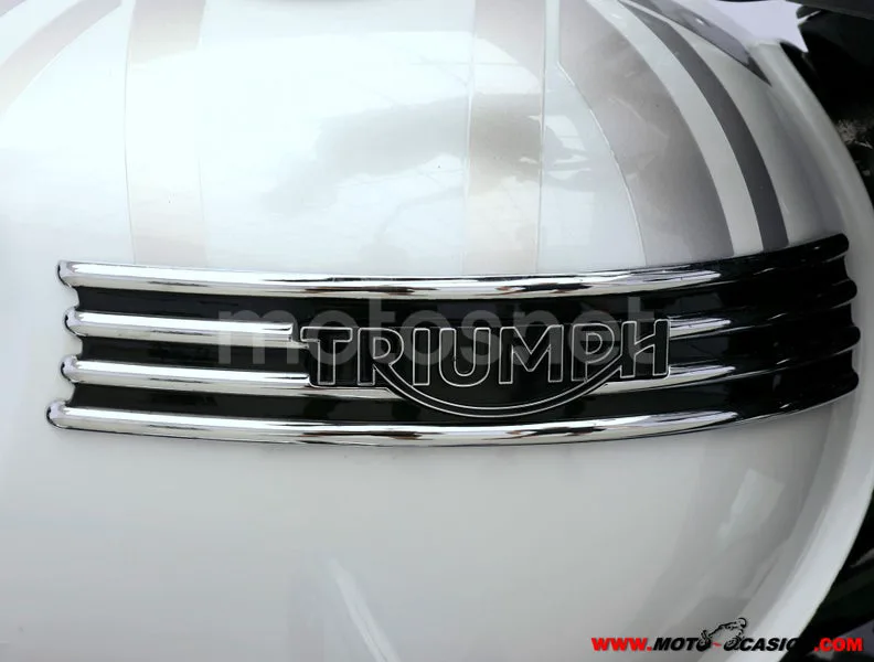 Triumph Bonneville T120 - Vista 9