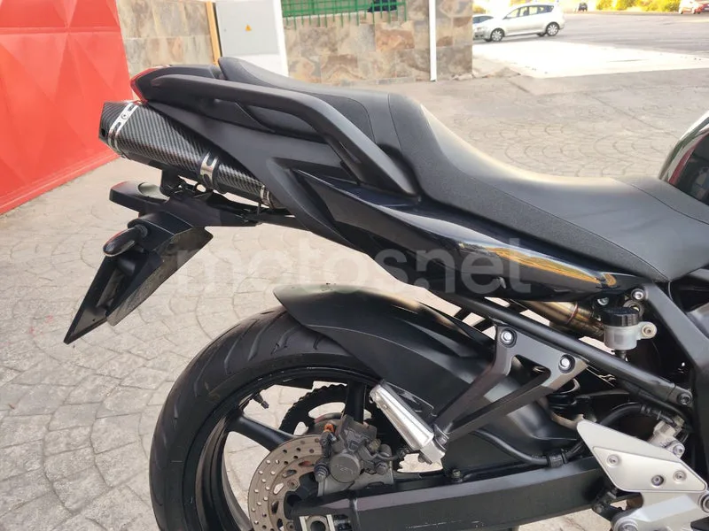 Yamaha FZ6 S2 - Vista 17