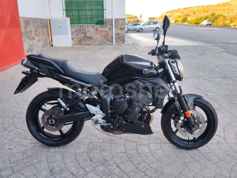 Yamaha FZ6 S2 - Vista 3