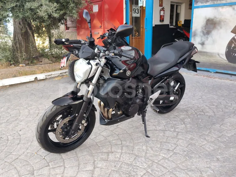 Yamaha FZ6 S2 - Vista 4