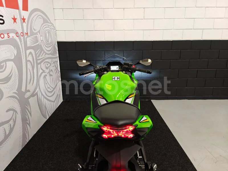 Kawasaki Ninja 650 - Vista 11