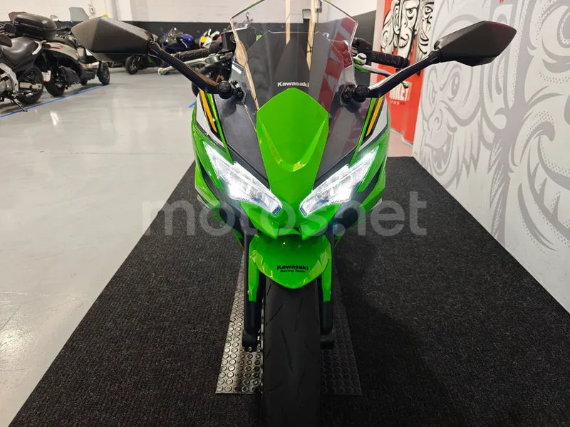 Kawasaki Ninja 650 - Vista 4