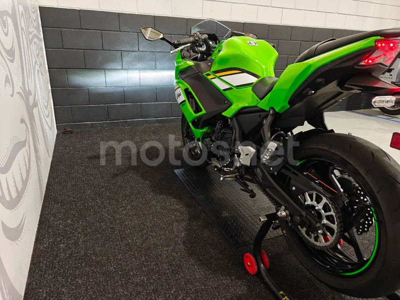 Kawasaki Ninja 650 - Vista 5