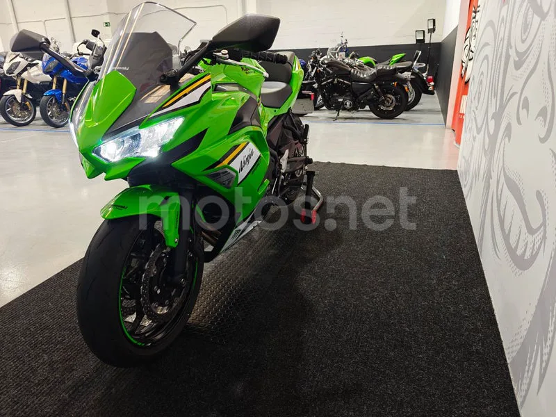 Kawasaki Ninja 650 - Vista 6