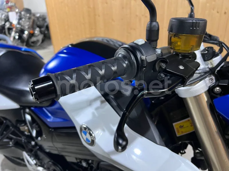 BMW F 800 R - Vista 17