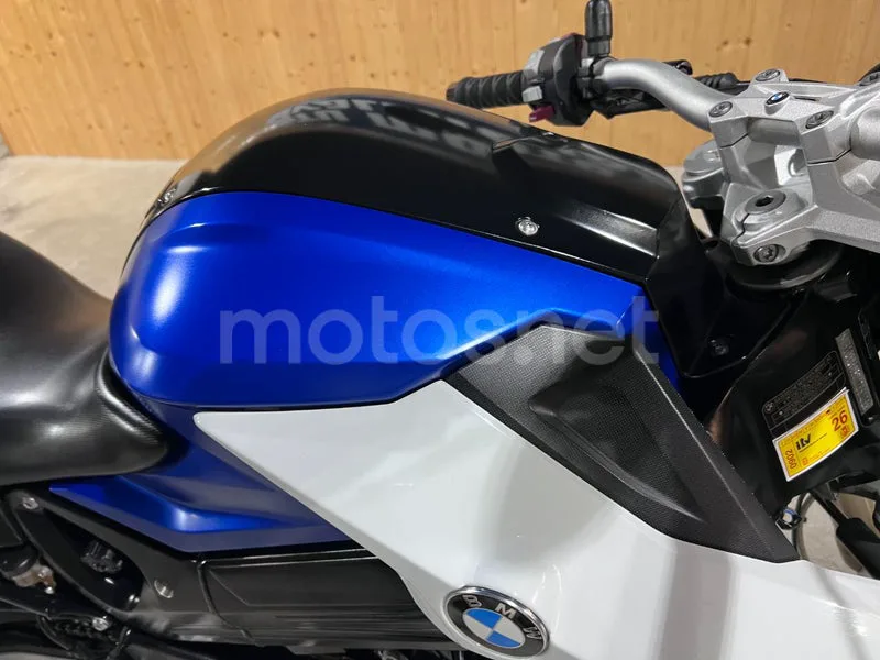 BMW F 800 R - Vista 21