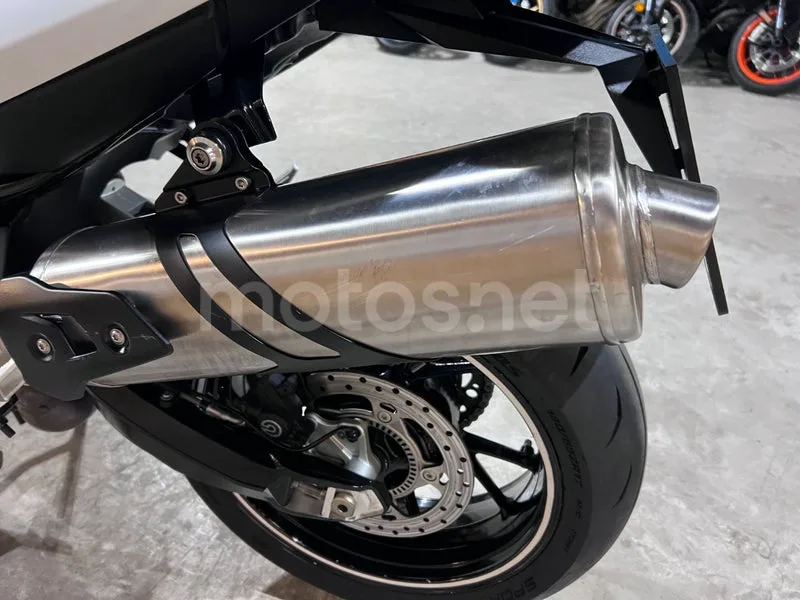 BMW F 800 R - Vista 60