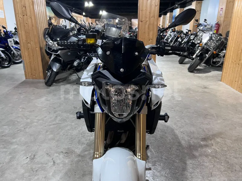 BMW F 800 R - Vista 9