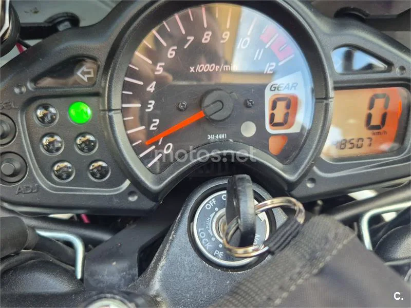 Suzuki Gladius 650 - Vista 7
