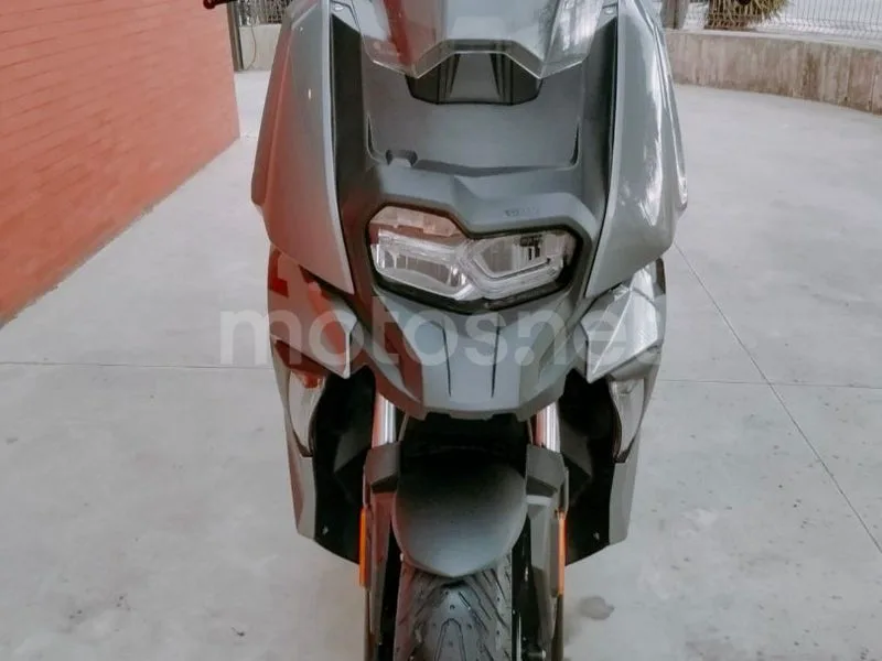BMW C 400 X - Vista 3