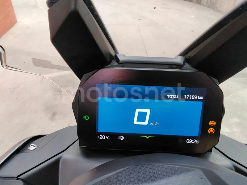 BMW C 400 X - Vista 4