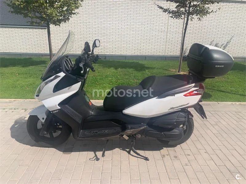 Kymco Super Dink 125 - Vista 3