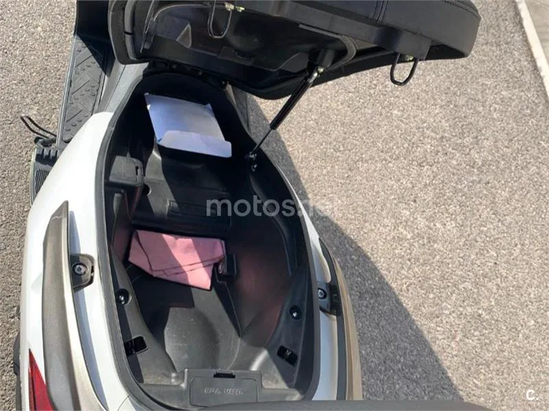 Kymco Super Dink 125 - Vista 9