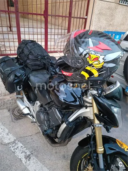 Honda CB600F Hornet - Vista 3