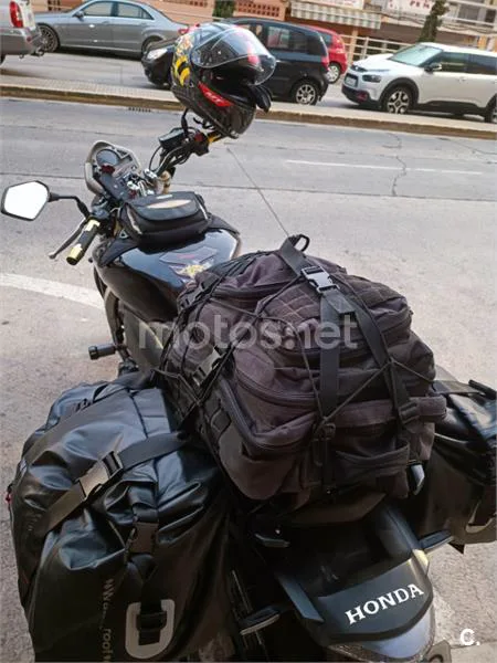 Honda CB600F Hornet - Vista 4