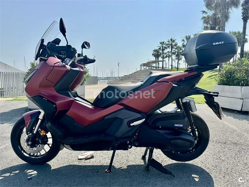 Honda ADV350 - Vista 3